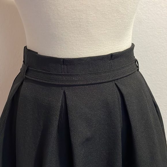 *new* leather high waisted skirt - Picture 3 of 8
